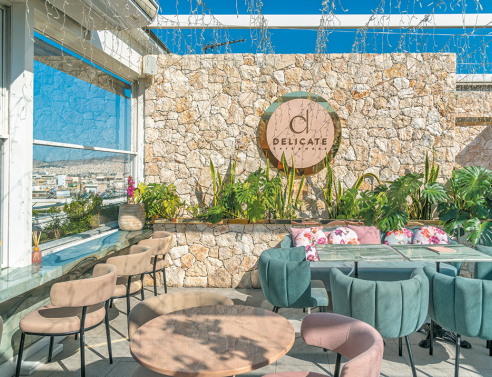 Delicate Café