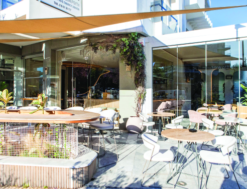 ΚΥΨΕli: Το ανατρεπτικό all day στέκι στα Μελίσσια για εξαιρετικό φαγητό και συναρπαστικά cocktails