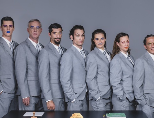 To Memorandum στο θέατρο Μπέλλος