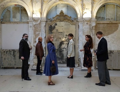 «Διάφανος ύπνος»  στο θέατρο Olvio