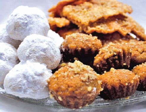 Ζαχαροπλαστείο Πετέκ