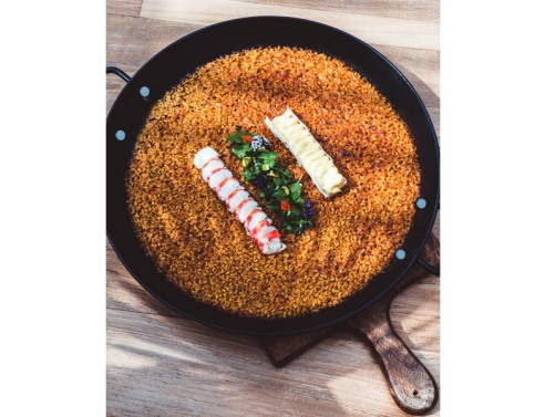 Abra Ovata: Όταν η γαστρονομία συναντά τη μαγεία της Λίμνης Βουλιαγμένης