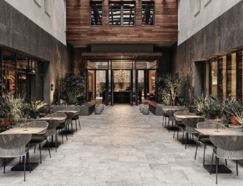 MonAsty Hotel Autograph Collection