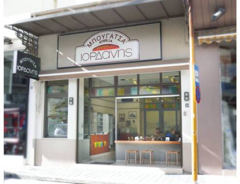 Μπουγάτσα Ιορδάνης: Η πιο φημισμένη μπουγάτσα της Ελλάδας βρίσκεται στην Κρήτη