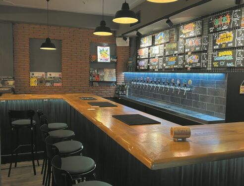 Main Squeeze taproom