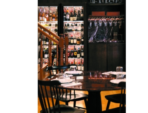 Cupola: Η ιταλική ζεστασιά που «μυρίζει» γιορτές στον πεζόδρομο της Ευφορίωνος