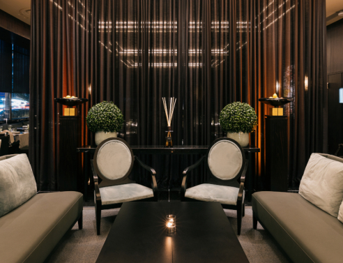 JuJu Bar & Restaurant: Η Αθήνα του Divani Caravel σε πρώτο πλάνο 