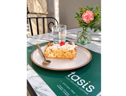 Tasis Food: Τρεις γενιές γεμάτες γεύση στην Κυψέλη
