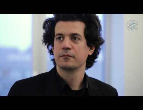 Ο Κωνσταντίνος Δασκαλάκης μιλάει στην A.V. μετά την κορυφαία βράβευσή του με το Rolf Nevanlinna Prize