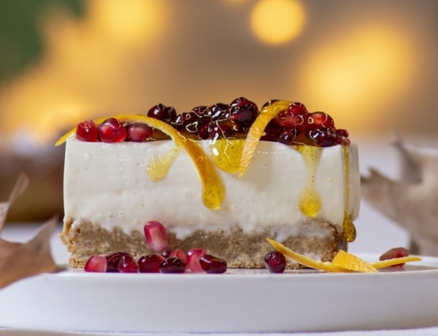 CHEESECAKE ΜΕ ΓΑΛΑ ΑΜΥΓΔΑΛΟΥ ΚΑΙ ΠΟΡΤΟΚΑΛΙ
