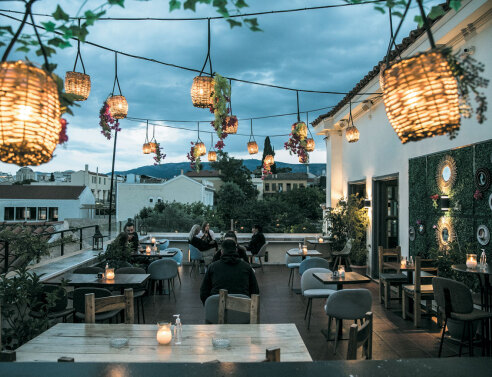 L’ Amiral Athens, ένα resto-bar έτσι όπως το ονειρεύτηκες