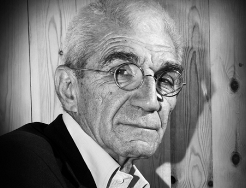 Guest Editor: Γιάννης Μπουτάρης