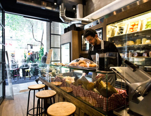 Στη Βουλής τα καλά σάντουιτς