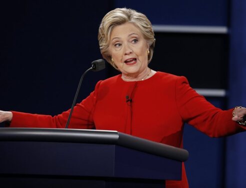 FBI: Δεν ασκείται δίωξη κατά της Κλίντον για την υπόθεση των emails 