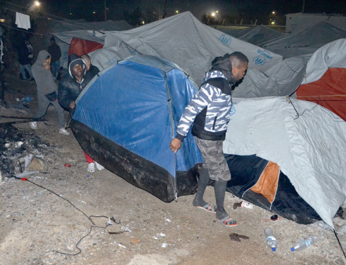 Μυτιλήνη: Ένας πρόσφυγας νεκρός από αναθυμιάσεις θερμάστρας