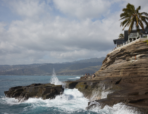 Ακολουθώντας τα ίχνη του Norman “Sailor Jerry” Collins στη Χαβάη