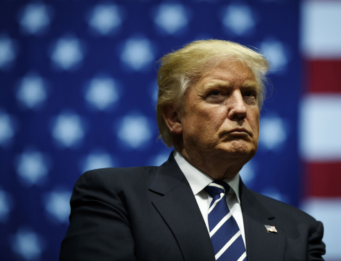 Τι πιστεύουν οι Έλληνες για τον Ντόναλντ Τραμπ;