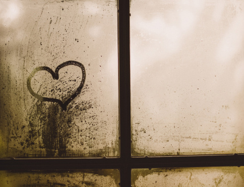 Για τις ραγισμένες και μόνες καρδιές του Αγ. Βαλεντίνου 