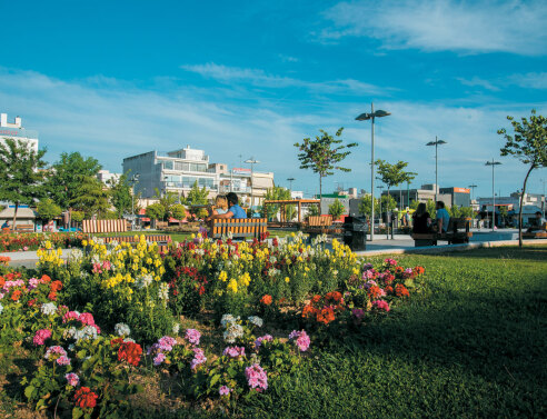 Ανοιξιάτικες βόλτες στο Αιγάλεω