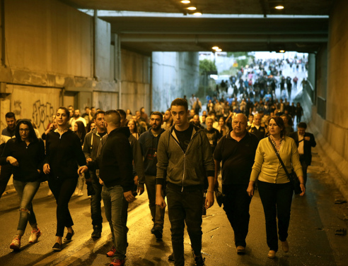 Τι συμβαίνει στο Μενίδι;