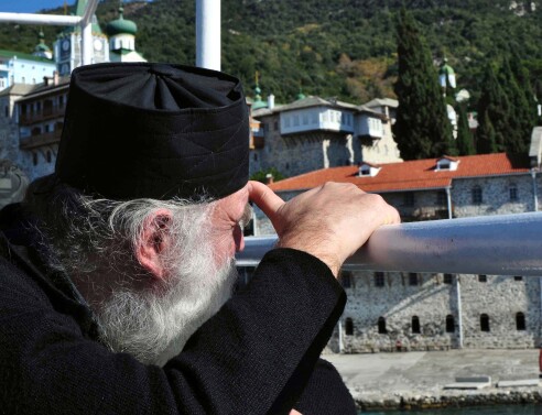 Διακοπές στο «Άγιο» Όρος;