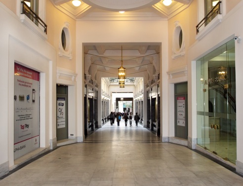 Μια Στοά από… Λονδίνο και Παρίσι στο κέντρο της Αθήνας