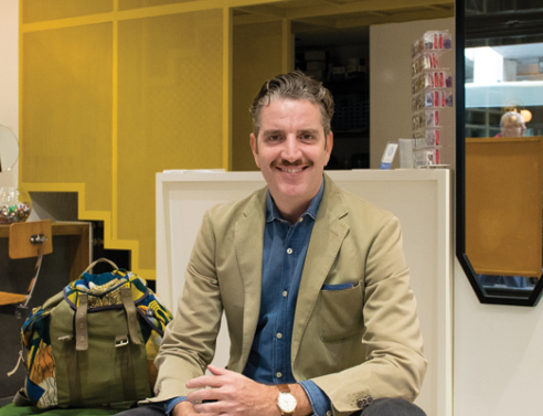 Κίμων Φραγκάκης: Συνδυάζεται η διανόηση με το στιλ; 