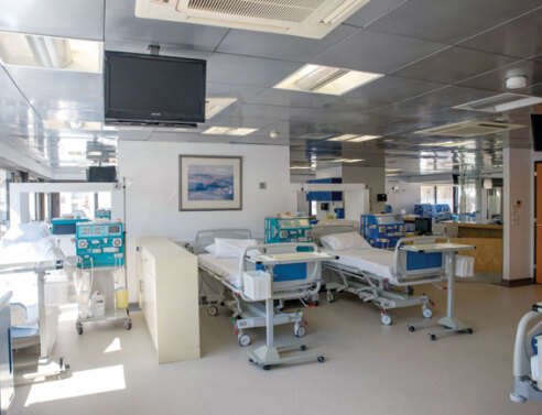 Yπερσύγχρονη Μονάδα Τεχνητού Νεφρού