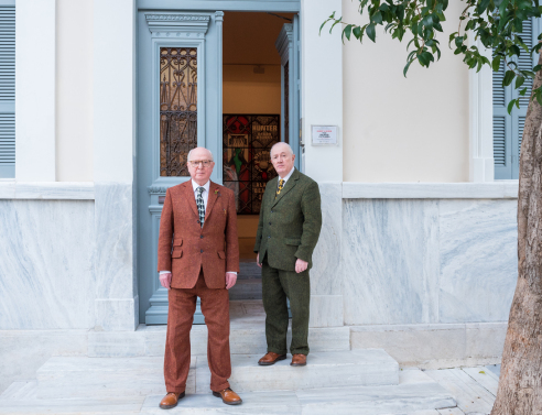 Gilbert & George: Κάνουμε τους φιλελεύθερους πολύ νευρικούς