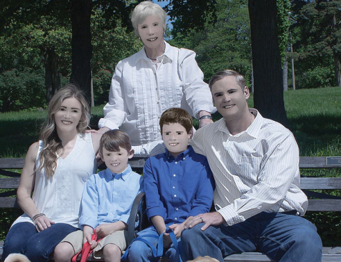 Φωτογράφος για κλάματα: Έβγαλε ένα από τα χειρότερα οικογενειακά πορτραίτα