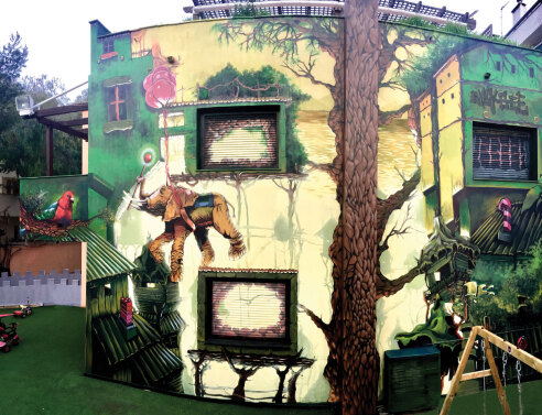 Στους τροπικούς κήπους της Γλυφάδας