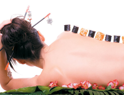 12 sushi bars που ρολάρουν ασταμάτητα στην πόλη