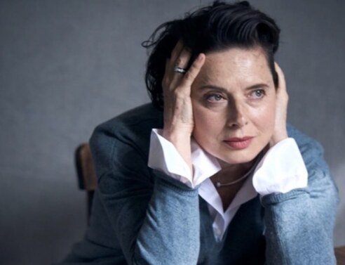 H Isabella Rossellini είναι το καινούριο πρόσωπο της Lancôme στα 65 της