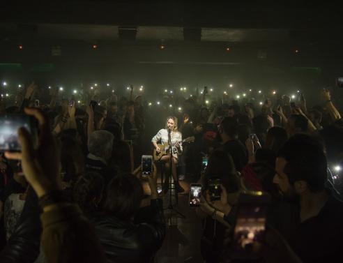 25 φωτογραφίες από το θεαματικό λάιβ των Κadebostany στο Fuzz της Πειραιώς