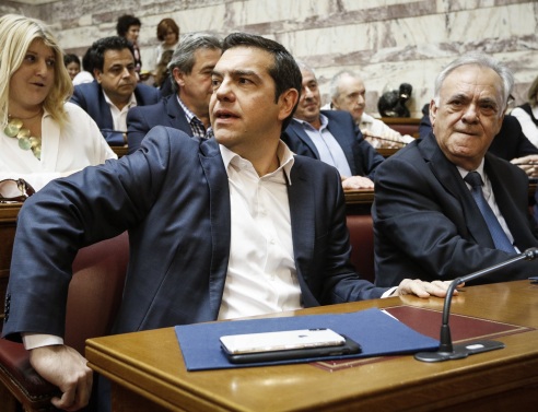 Δεν τους βγαίνει τίποτα, γιατί δεν θέλουν να λύσουν τίποτα