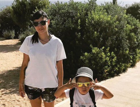 Η Σύρος της Αθηναΐδας Νέγκα