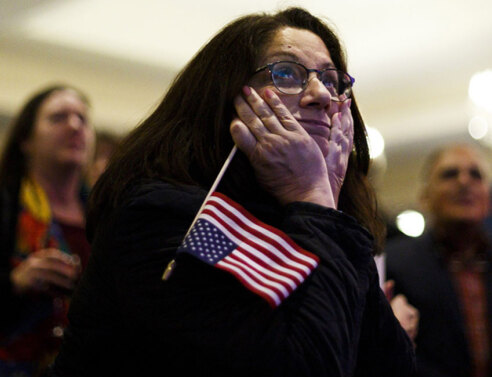 ΗΠΑ: Οι Δημοκρατικοί πήραν τη Βουλή, οι Ρεπουμπλικανοί διατήρησαν τη Γερουσία