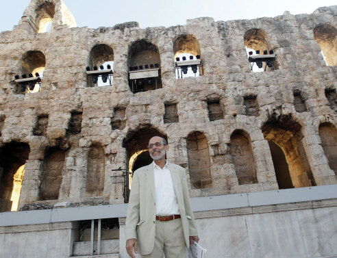 Μανόλης Κορρές: Η Αδριανού, το πρώτο κύτταρο της Αθήνας