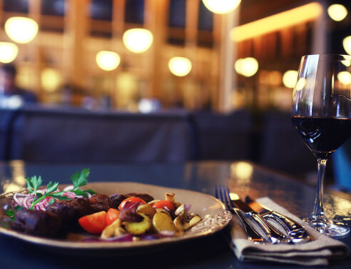 Dine Athens: Προλαβαίνεις να φας σε 120 εστιατόρια μέσα σε 2 εβδομάδες;