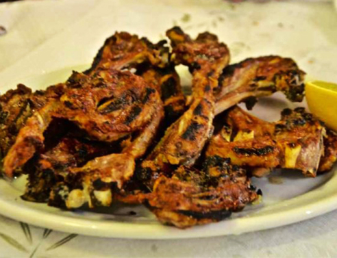 Ταβέρνα Ραμόνα στην Καλλιθέα, ένα αυθεντικό κουτούκι