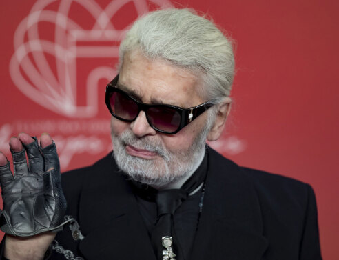 15+1 διάσημες ατάκες του Καρλ Λάγκερφελντ