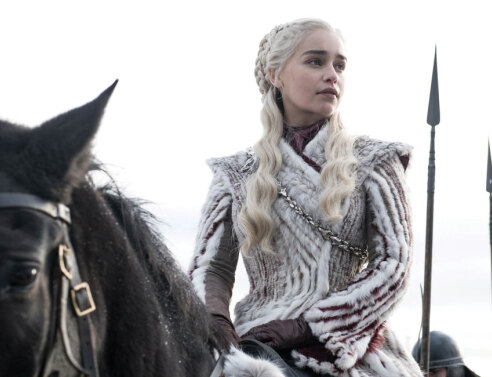 Game of Thrones / Emilia Clarke / Khaleesi