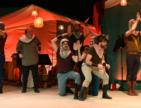 Ανεβείτε στο «Φτερωτό Άλογο» του Βασίλη Μαυρογεωργίου