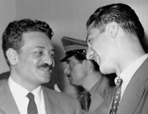 Η δίκη του Μανώλη Γλέζου για κατασκοπεία υπέρ της Σοβιετικής Ένωσης