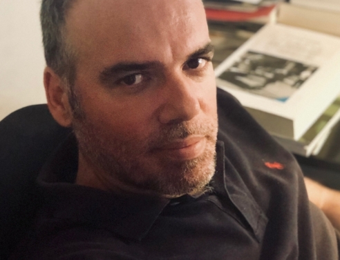 Δημήτρης Π. Σωτηρόπουλος: Οι δύο (ασύμπτωτες) παρατάξεις της δεκαετίας της κρίσης