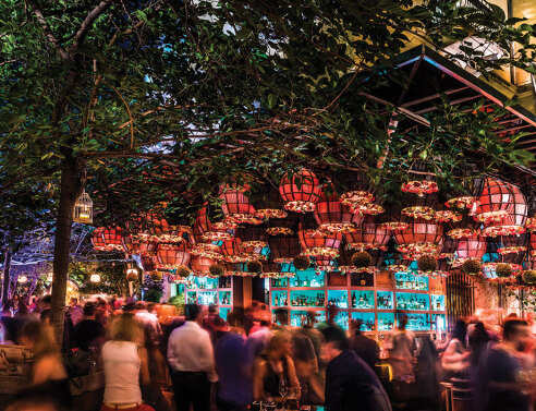 Balthazar, ο πιο κοσμοπολίτικος κήπος της Αθήνας