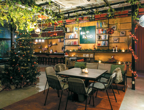 Bond Restaurant, ζήσε παραμυθένια Χριστούγεννα στον μαγικό κήπο