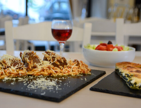 Οι νοστιμιές της Μαίρης, μαμαδίστικο φαγητό στην Κυψέλη