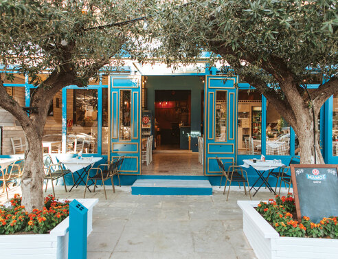 Λότζα, μια βόλτα στην Ηλιούπολη θα σου δείξει γιατί το καλαμάκι βρίσκεται σπίτι του