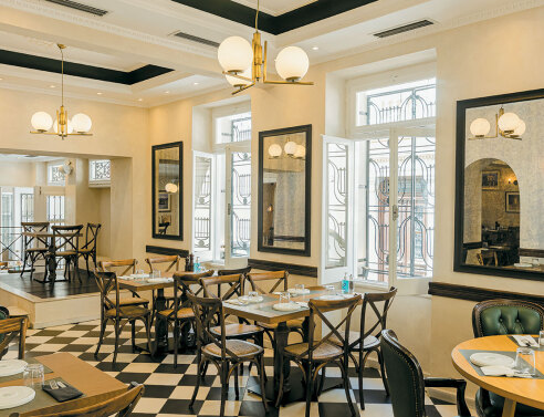 Lyra, το νέο hot εστιατόριο της Πλάκας